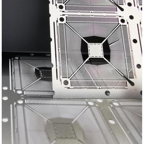 A gravura de metal personalizada ultrafina o chumbo de chumbo IC