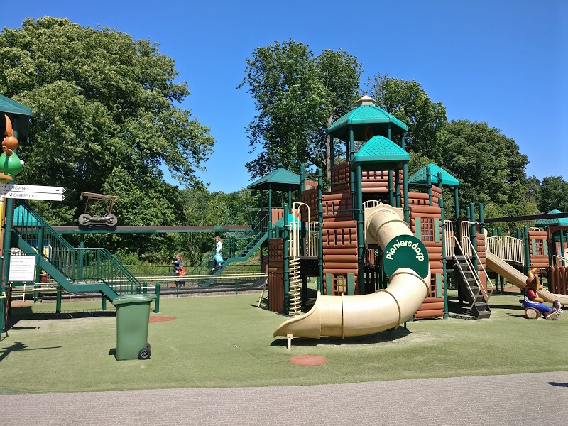 outdoor playground equipment