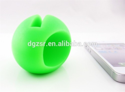 Wholesale custom egg shape silicone speaker silicone stand