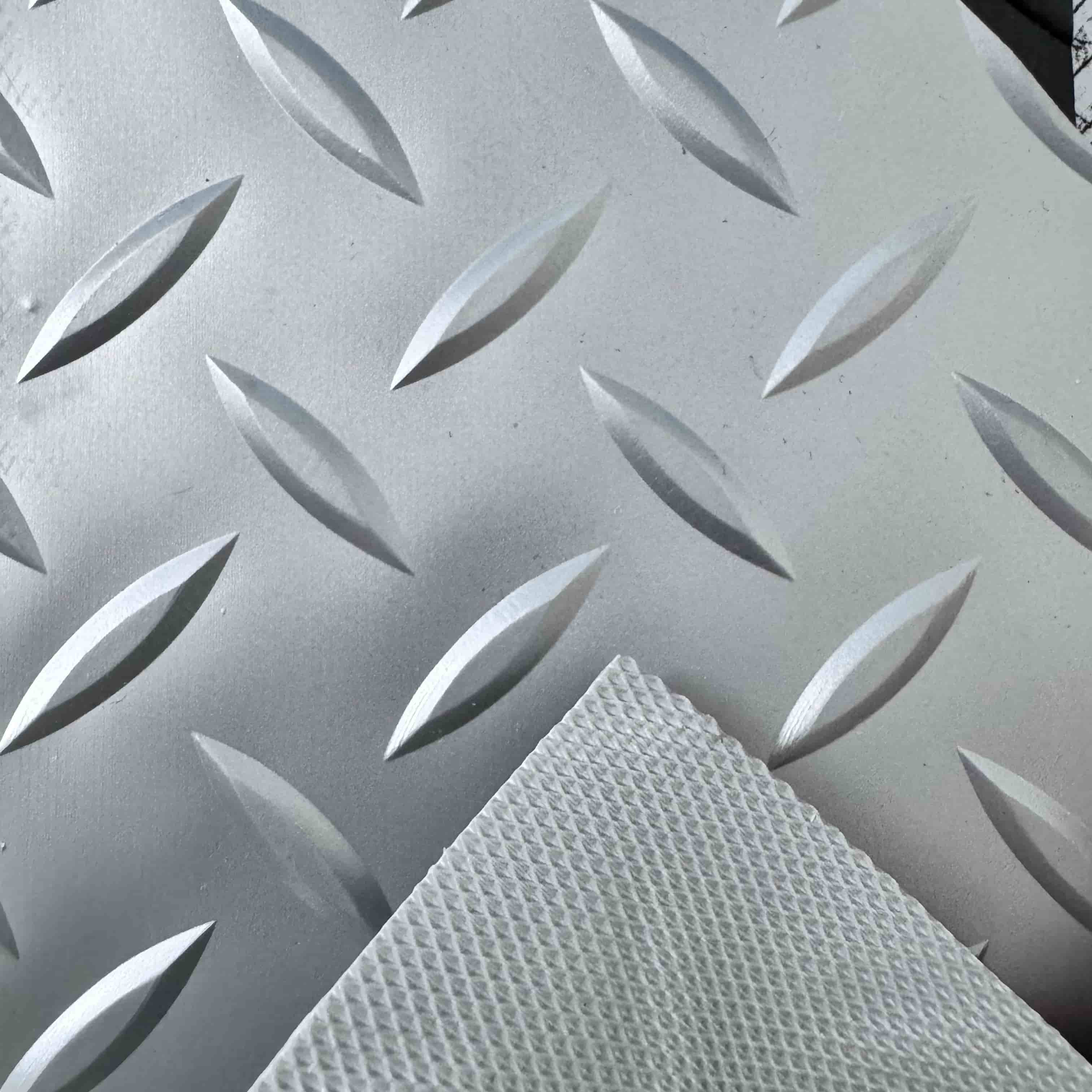 Capa de couro PVC de toque suave para uso diário