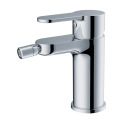 Special hot and cold deck mounted washbasin faucet