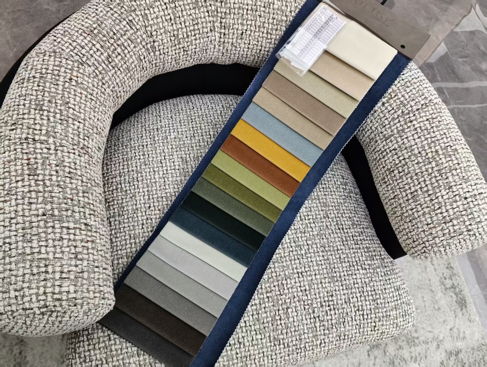 نسيج مخملي velvet fabric