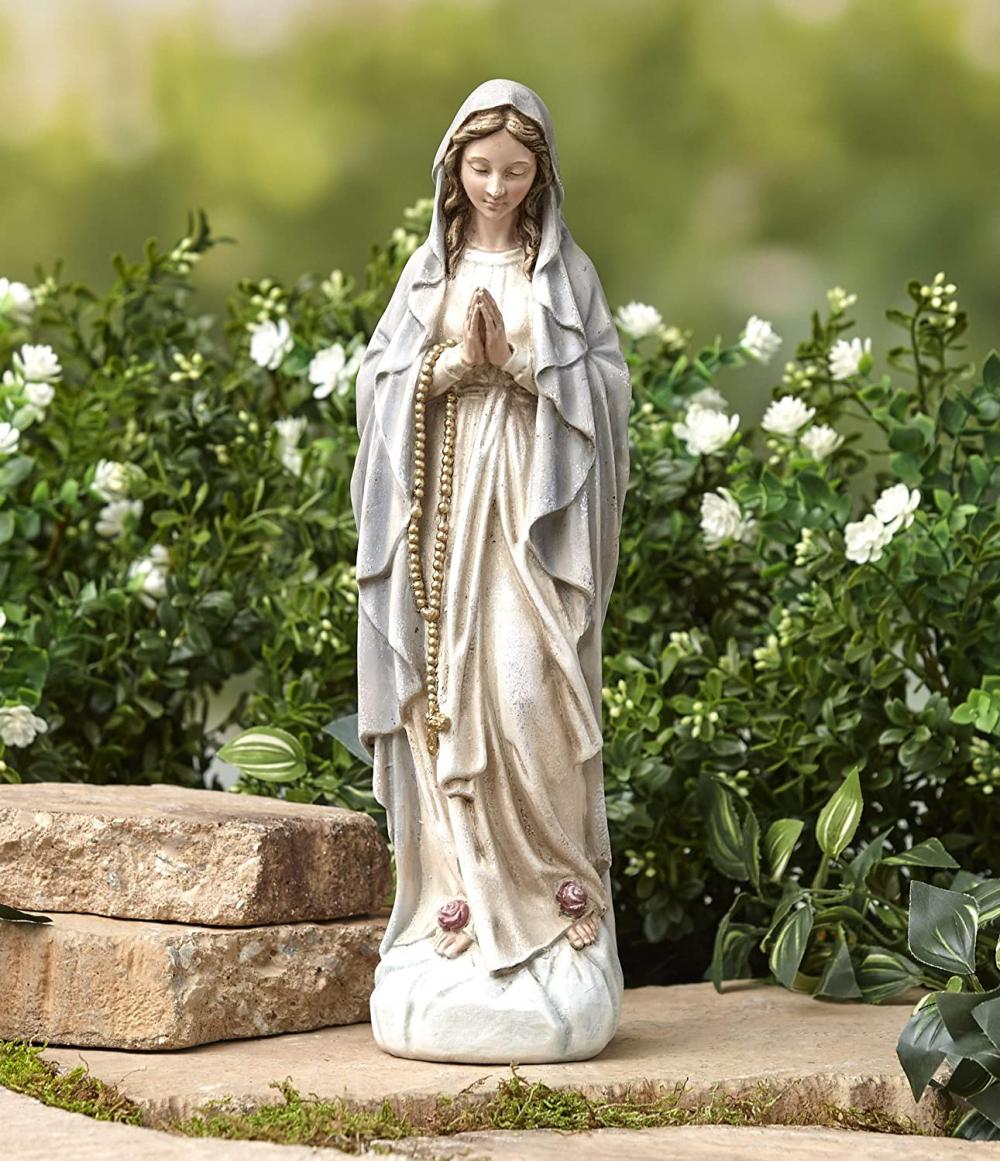 Saint Mary Figurine Garden Accent Patung