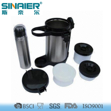 Easy cleaning multi compartment food container