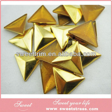 Gold triangle Hotfix Metal stud