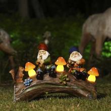 Resin tupai gnomes patung