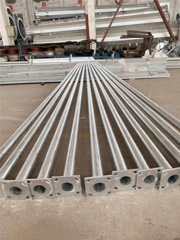 Q235 galvanized street lighting pole