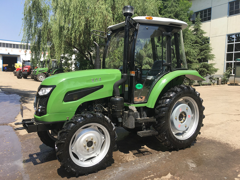 4WD agriculture farm tractor