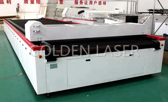 CO2 Laser Machine Cutting Aircraft Carpet