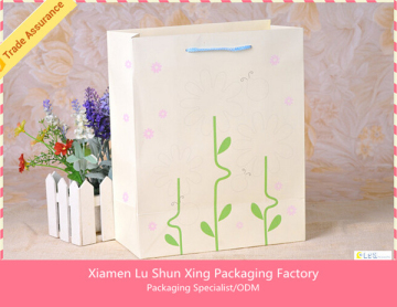 wholesale popular customized gift paper wholesale birthday goody bag