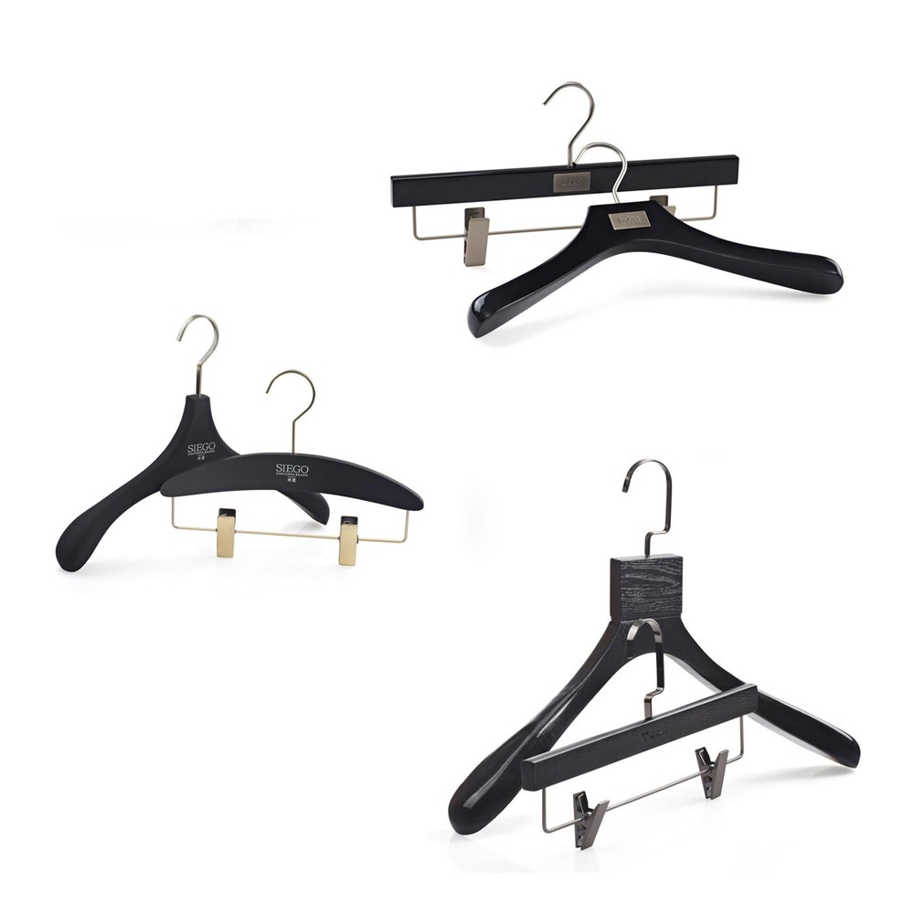 DL523 2019 wholesale new fashion Custom Made Black Wooden Clothes Hangers with metal hook suits