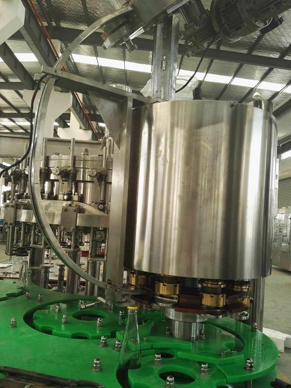 Soft Drink Filling Machine