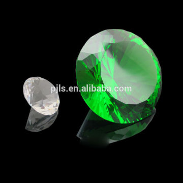 Beautiful fashionable decorative glass gems diamond