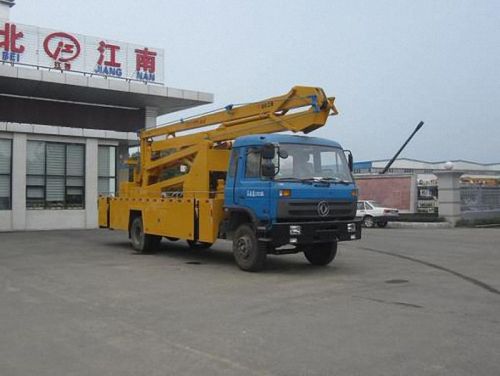 Dongfeng 24m angehobenes ausziehbares Stahlarbeitsbühnenfahrzeug