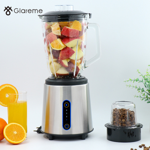 combinazione di blender e robot da cucina