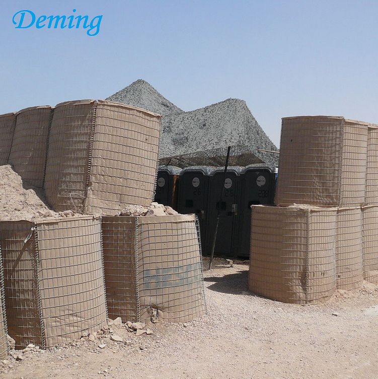 Army Construction Hesco with Razor Barbed Wire