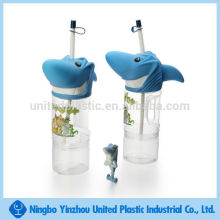shark shape plastic sipper bottles