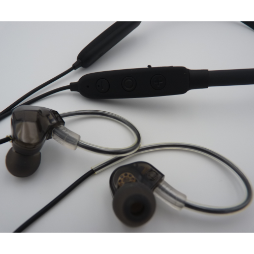 Bluetooth In-ear Earphone untuk Iphone / Laptop