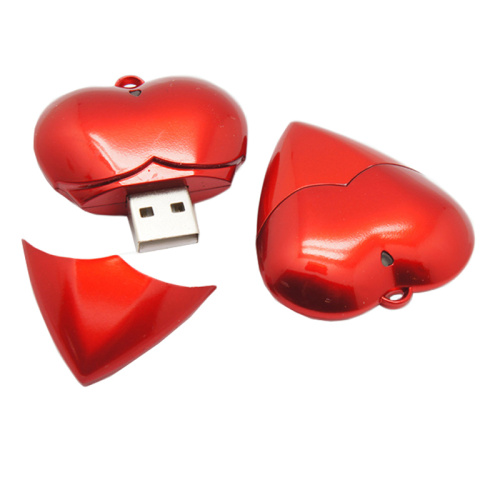 Pen drive USB em forma de coração vermelho