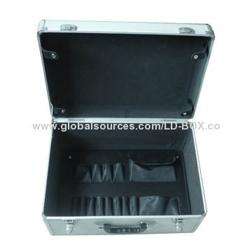 Aluminum case with a removable tool pallet, convenient for storage and carrying