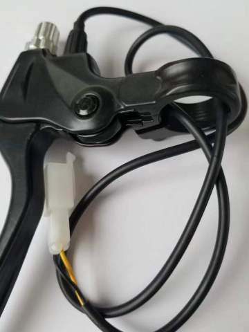 Brake handle combination for electric motorcycles scooter