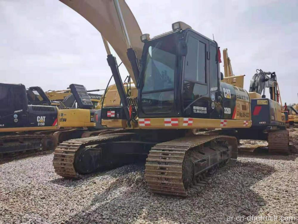 مستعملة حفارة Carterpillar CAT320D