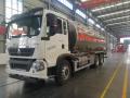 HOWO BRANDSTOFTANKTRUCK 23.000L