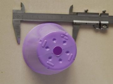 Large Nursery Plastic Plant Pots , 1 Gallon Deep Plant Starter Pots