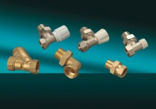 Supply plumbing fitting of brass