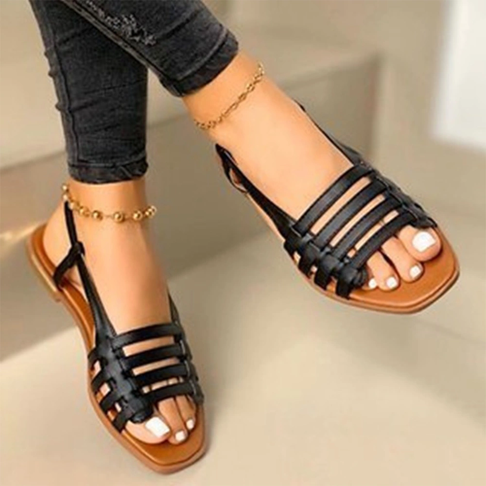 2021 New Flat Sole Single Shoes Fashion Hollow out Beach Shoes Women's Sandals in Spring and Summer