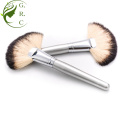 Large Soft Professional Make Up Fan Cosmetic Brush