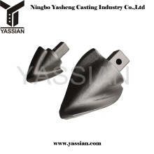 Auger fishtail point pilot drill bit