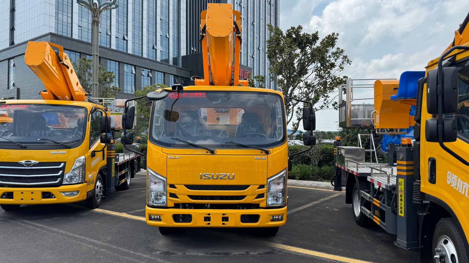 Qingling Isuzu ELF Qingling Isuzu ELF