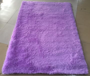 Soft Silk with anti slip backing rug