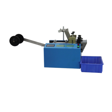 Automatic medical corrugated tube cutting machine