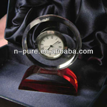 Round Crystal Clock With Base