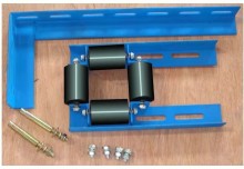 elevator compensation chain guide device