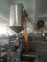 Automatic Oil packing machine