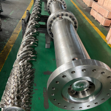 Screw Barrel with CO2 Foaming Technology