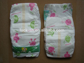 Grade A baby diapers with leak guards