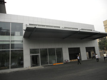 Steel Structure Automobile Showrooms With Glass Wool Sandwich Panel