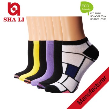 colorful cotton sport&fashion ankle Socks for lady