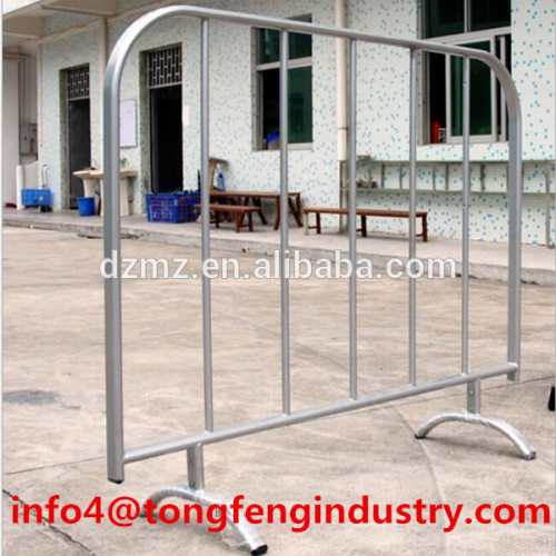 High quality galvanized barrier fence or PVC coated barrier fence