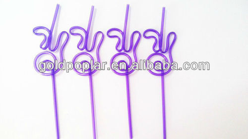 plastic purple drinking straws