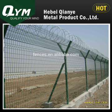 Green Powder Coated Airport Fence