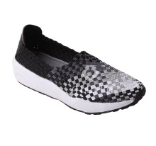 Handmade soft weave shoes