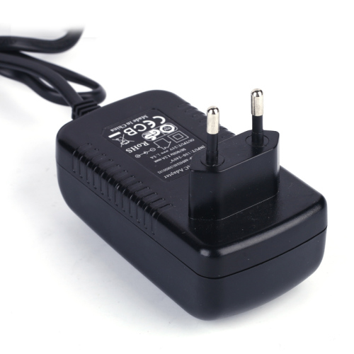 Adaptador de energia DC 12V2.5A Europa plugue CE GS VI