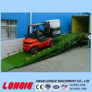 LIDCQY6-0.9 Mobile hydraulic container dock leveler