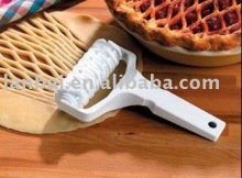 LATTICE PIE ROLLER/ cutter