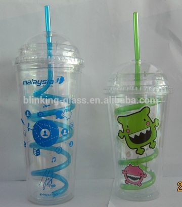 16oz plastic cups with screw straws